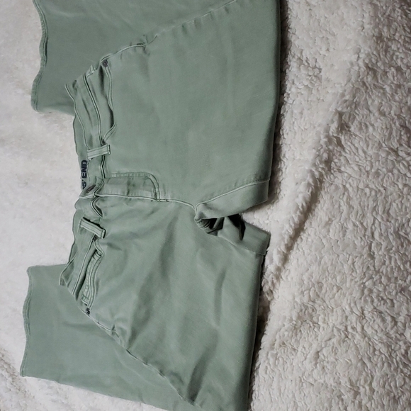 Land's End High Rise Straight Leg Light Green Jeans Size 6P - Picture 2 of 5